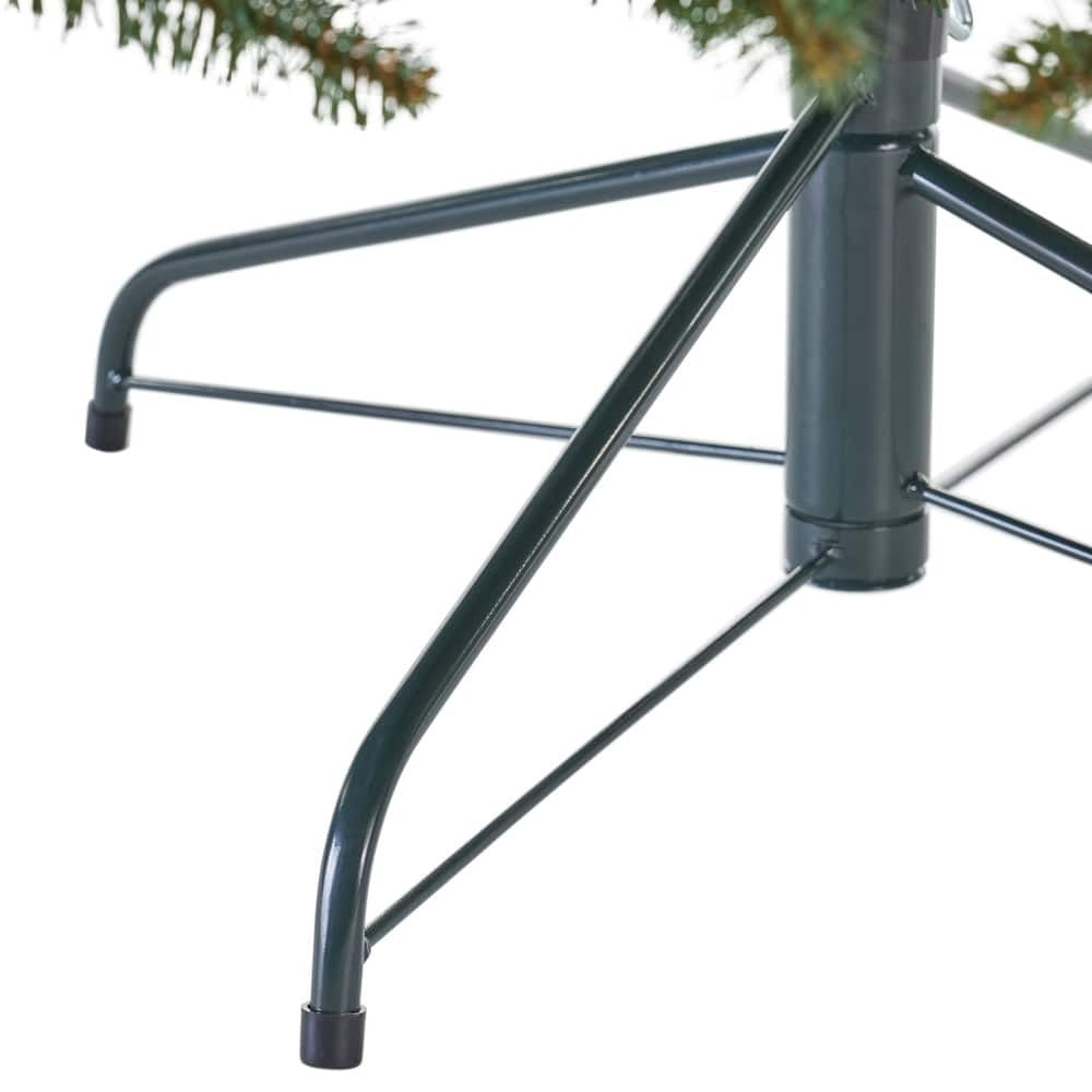 Norway Spruce 7.5-stopa Artificial Christmas Tree, 60.00 L X 60.00 W X 90.00 H, Unlit