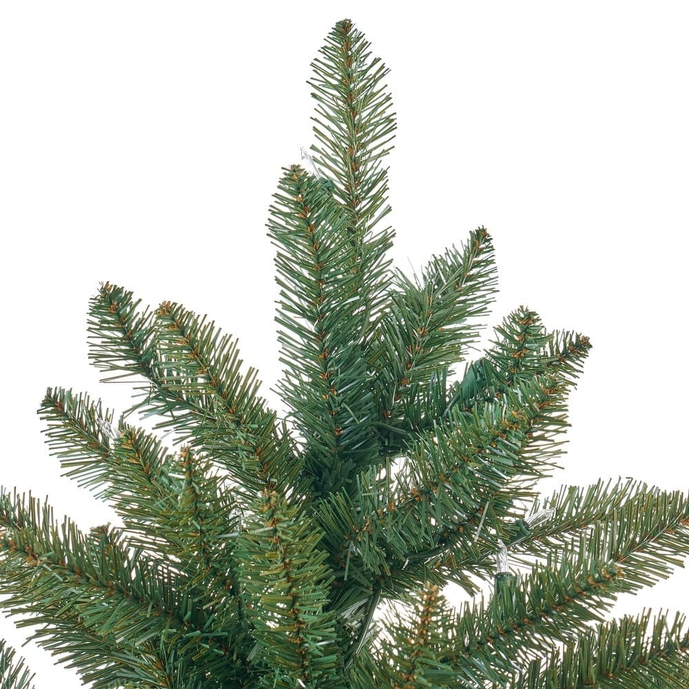 Norway Spruce 7.5-stopa Artificial Christmas Tree, 60.00 L X 60.00 W X 90.00 H, Unlit
