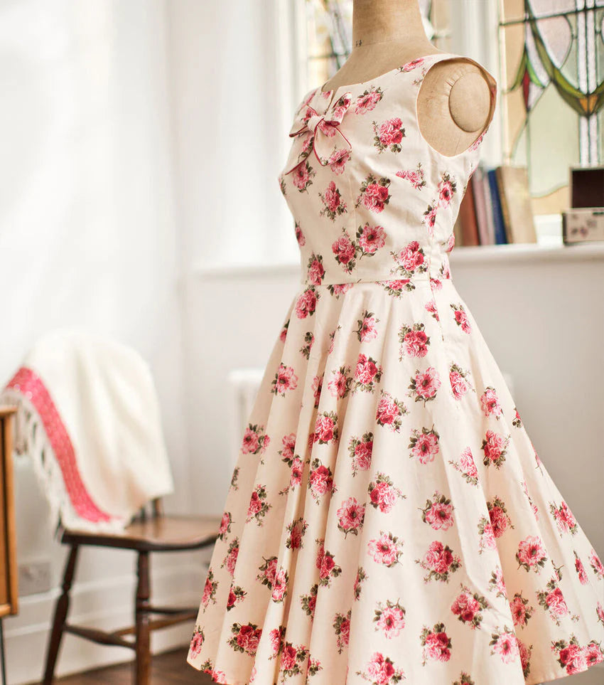 CP2160M światło Mauve Floral Computerized Sewing maszyna