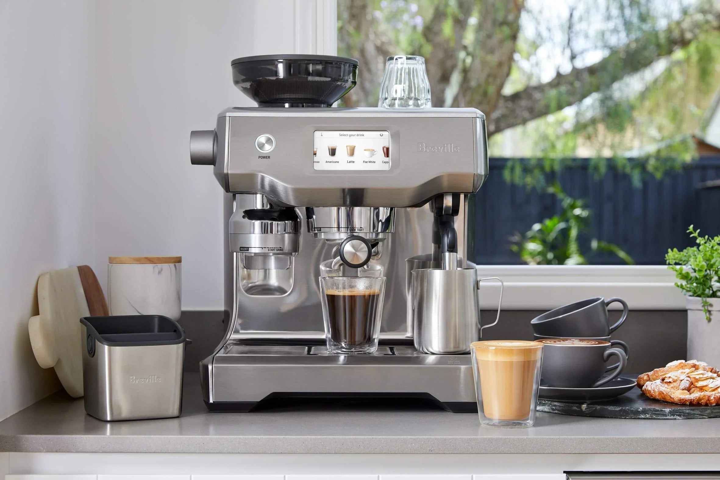BES990BSSUSC automatyczny Espresso maszyna