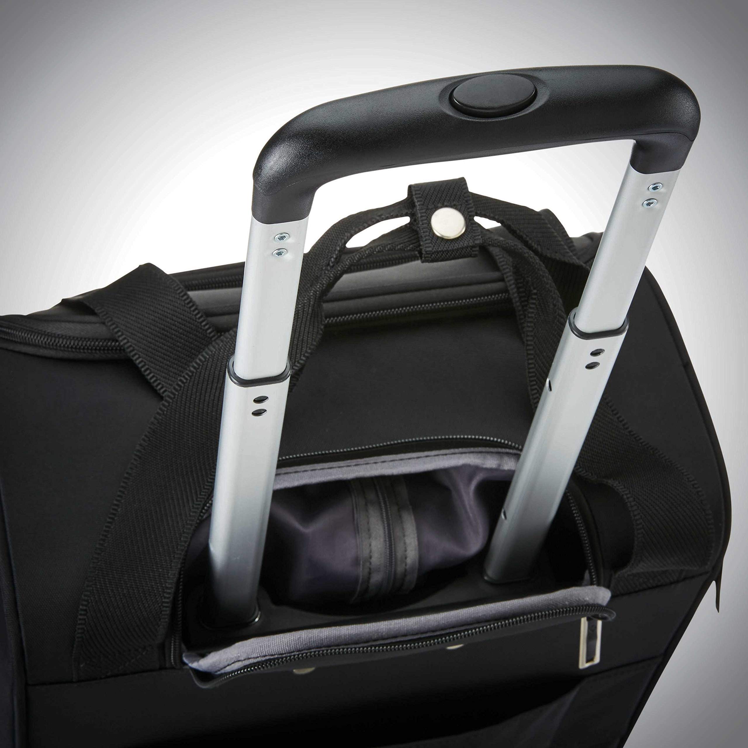 Underseat Carry-on Spinner z USB Port z czarny