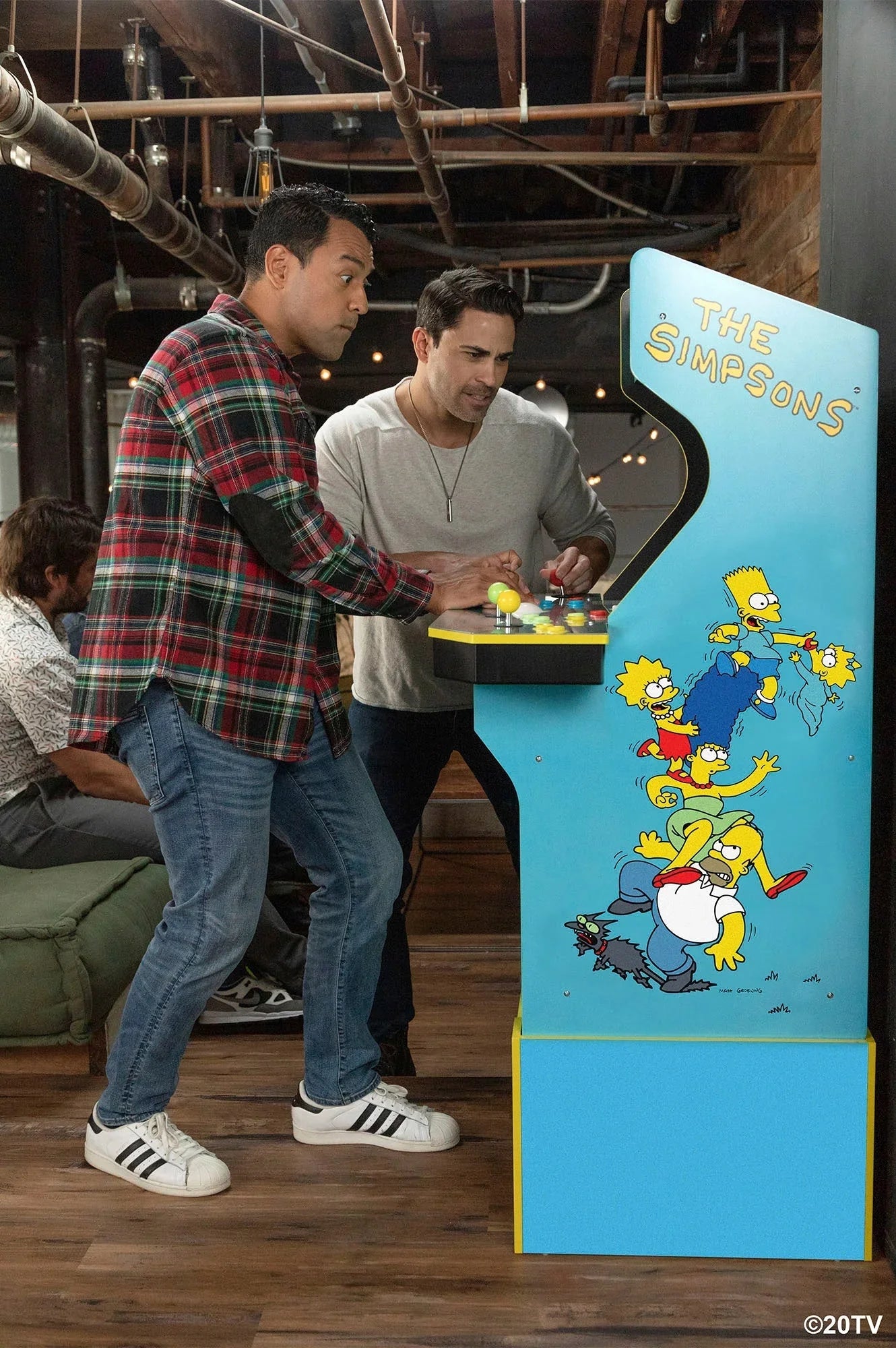 1787654392_NOosaUvB Z Simpsons 30th Edition Arcade z Stool i Tin, Multi