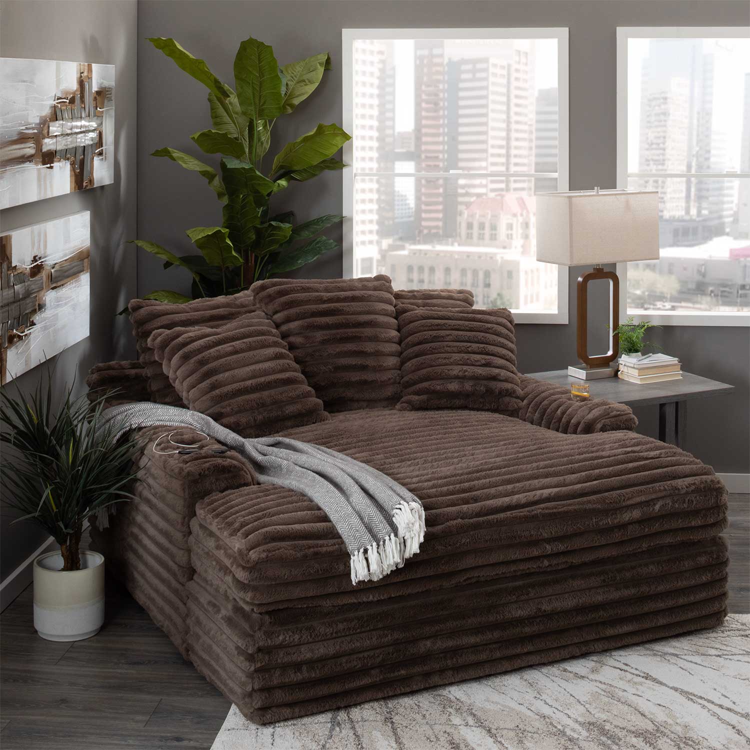 Chaise Lounge z podwójny Cupholders i ładowanie Ports